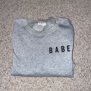 Romwe “BABE” Crew Neck Sweatshirt